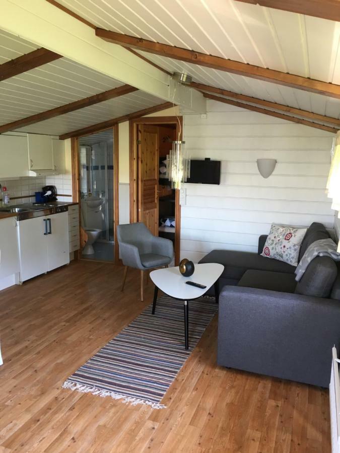 Valla Stuga Kristinehamn Exterior foto