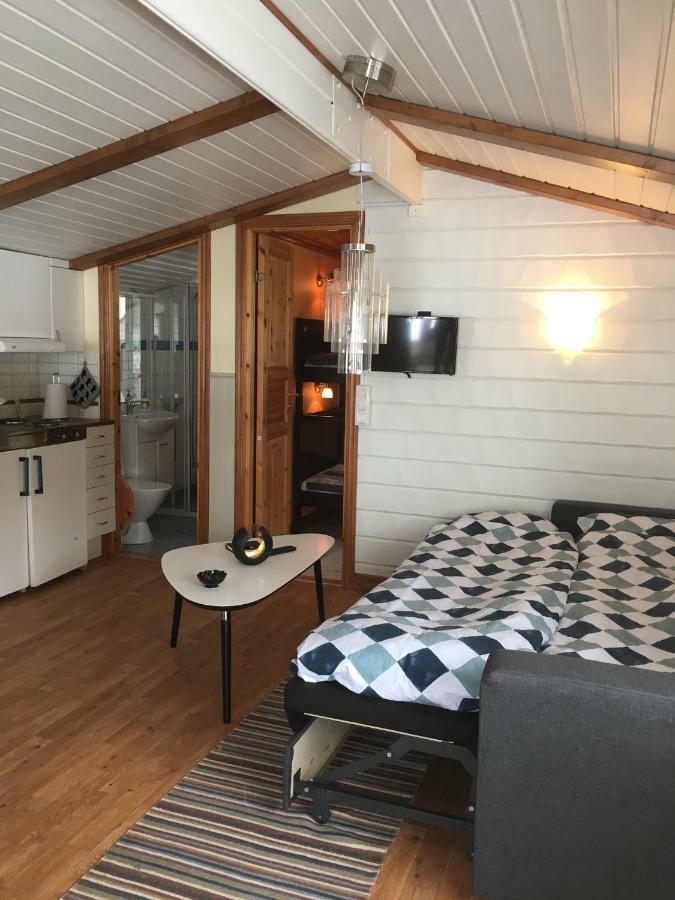 Valla Stuga Kristinehamn Exterior foto