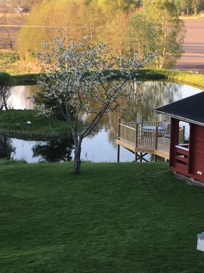 Valla Stuga Kristinehamn Exterior foto
